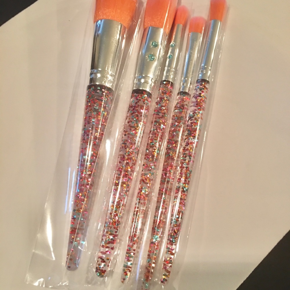 5 piece Sparkle Makeup Brush Set NEW - Picture 7 of 11